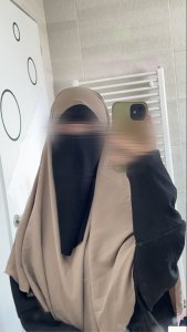 هاجر