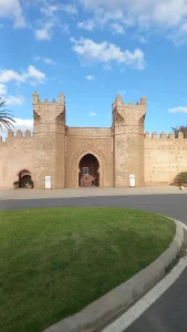أنس
