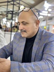احمد حسين