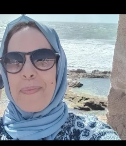 نادية